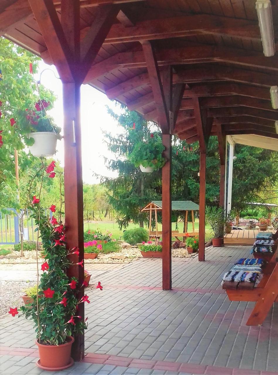 Kristaly Vendeghaz Hotel Bogács Екстериор снимка